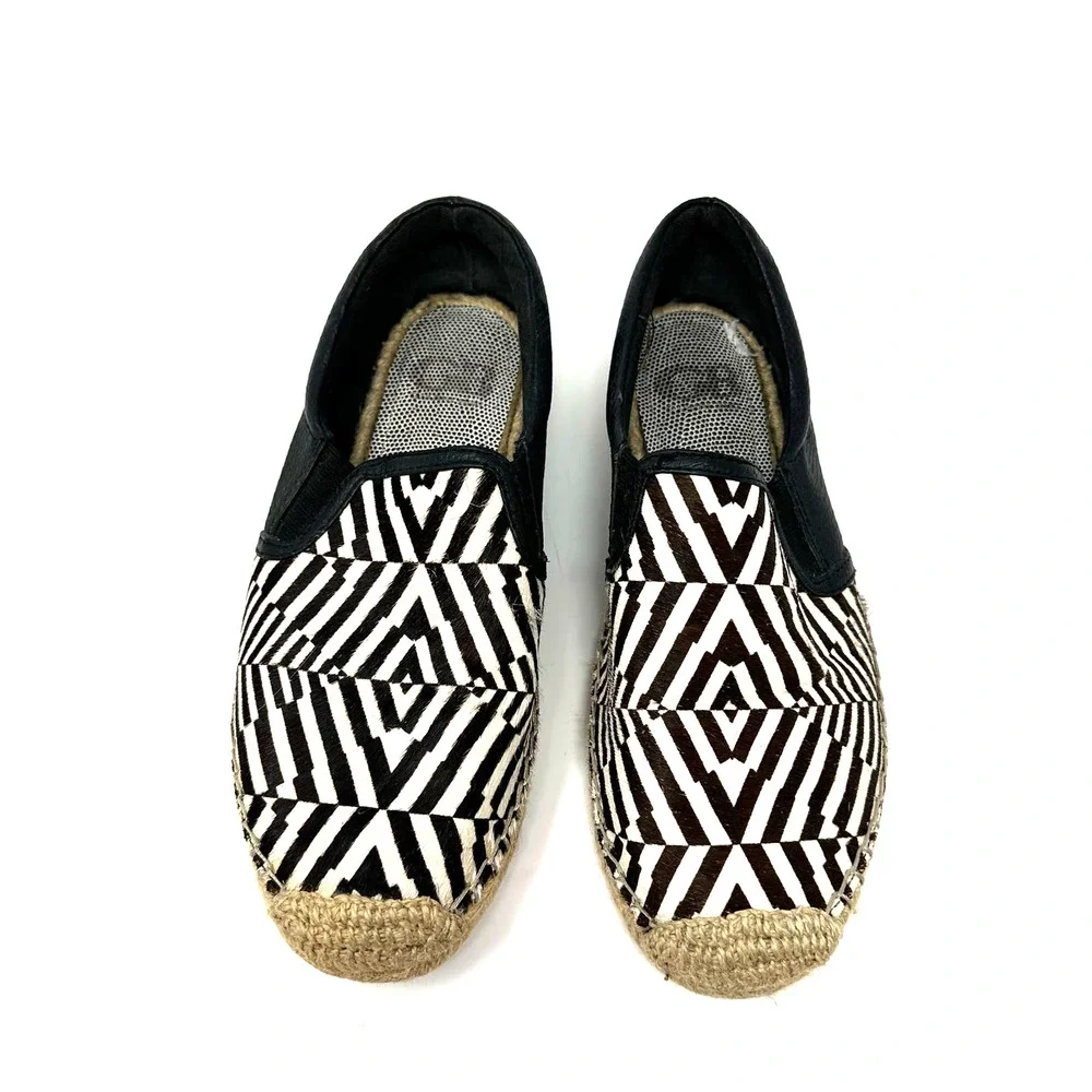 GB Gianni‎ Bini size 7 slip on style espadrille flats white black